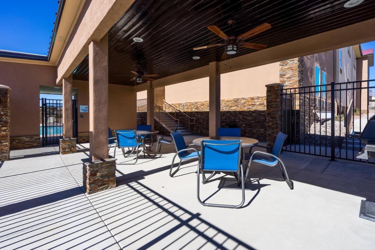 Holiday Inn Express Silver City By Ihg Buitenkant foto